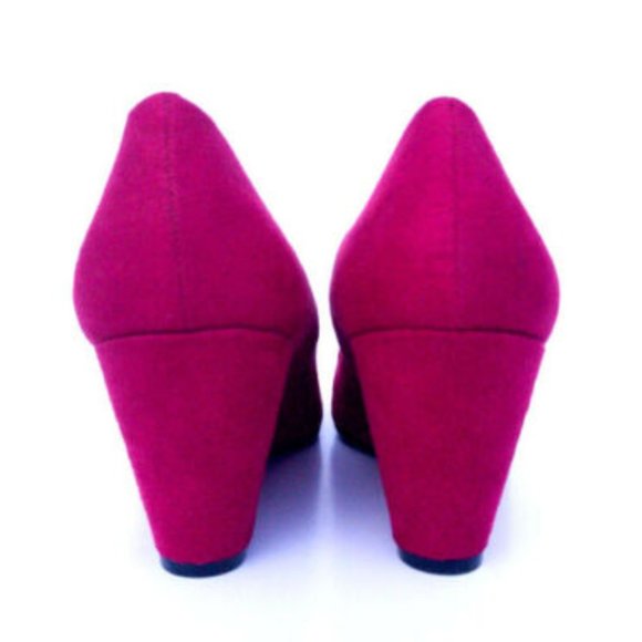 NEW CHINESE LAUNDRY Red Suede Nima Wedge 9 - Picture 3 of 4